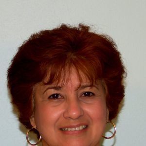 Meet your Posher, Esther